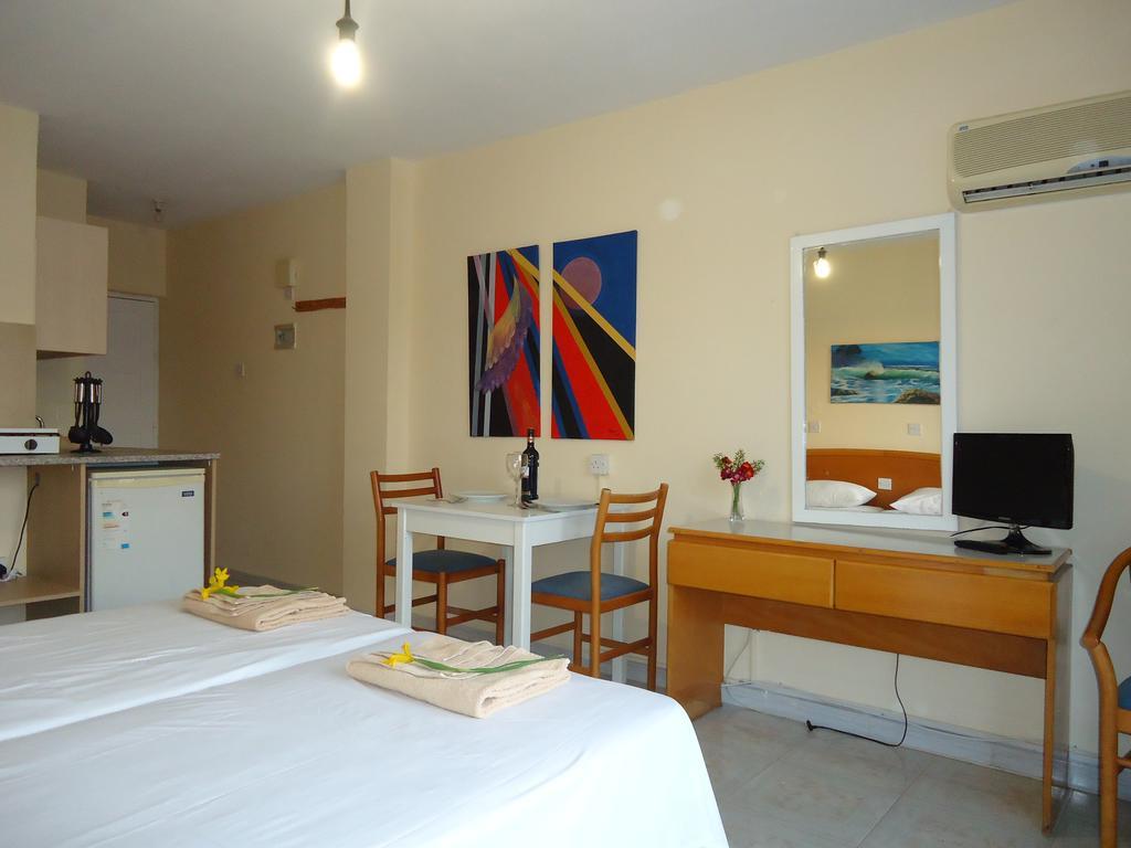 Marisa Hotel Apartments Ayía Nápa Extérieur photo