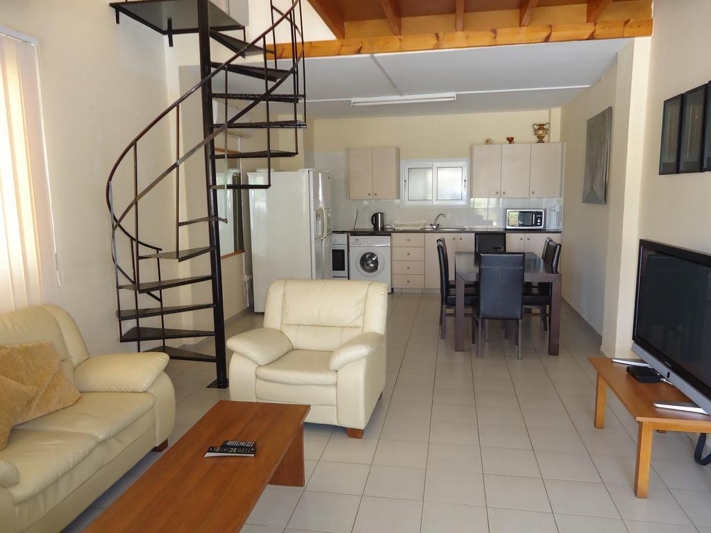 Marisa Hotel Apartments Ayía Nápa Extérieur photo