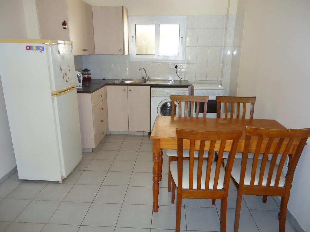 Marisa Hotel Apartments Ayía Nápa Extérieur photo